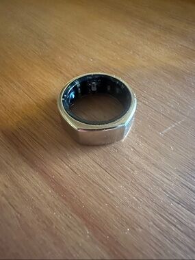 Oura Ring Heritage Gen 3 – Size 6 – Gold tone - Fully functional